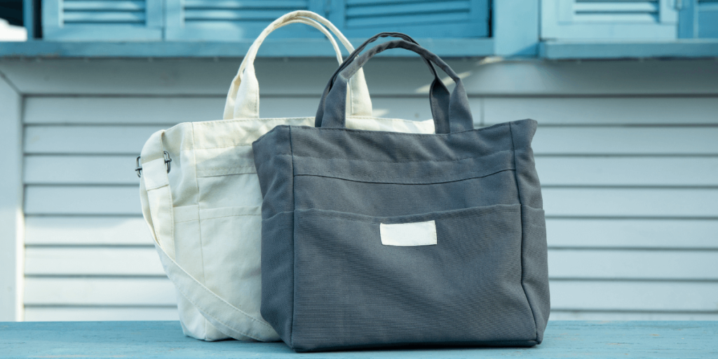 The-Best-Travel-Handbags-with-Secure-Zippers-1