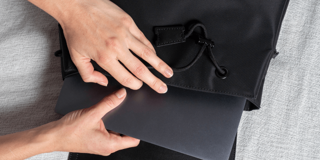 Top Benefits of Using a Canvas Laptop Sleeve for Daily Protection