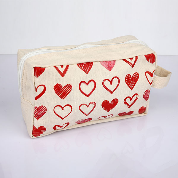 Red Hearts Cosmetic Make Up Pouch